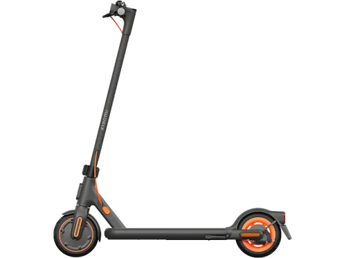 Patinete eléctrico Xiaomi Electric Scooter 4 Go Vel. 20 km/h 18 km autonomía Pantalla Bluetooth Batería 7650 mAh Negro